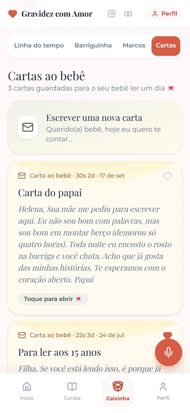 Seção de cartas ao bebê com três cartas guardadas